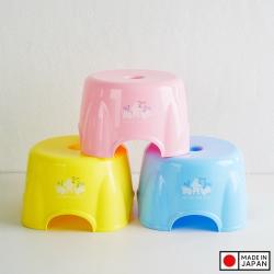 Ghế nhựa cho bé Nakaya Kuma_2